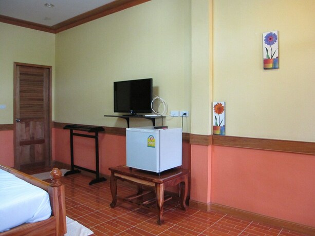 Imagen de la habitación del Hotel Phuendernthang Resort. Foto 5