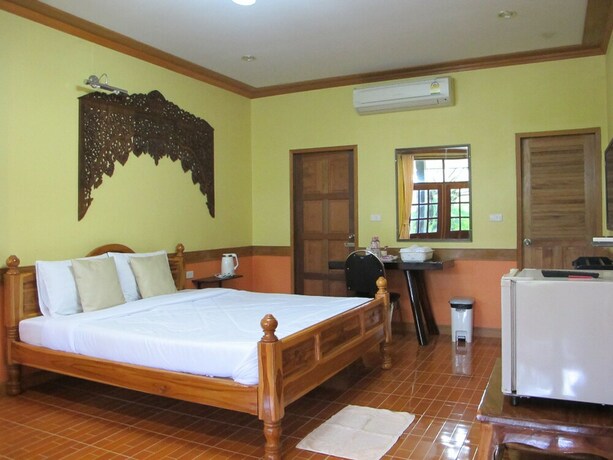 Imagen de la habitación del Hotel Phuendernthang Resort. Foto 7