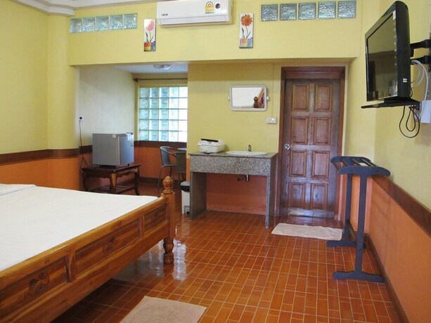 Imagen de la habitación del Hotel Phuendernthang Resort. Foto 13