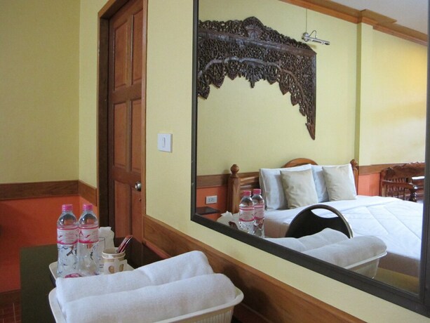 Imagen de la habitación del Hotel Phuendernthang Resort. Foto 17