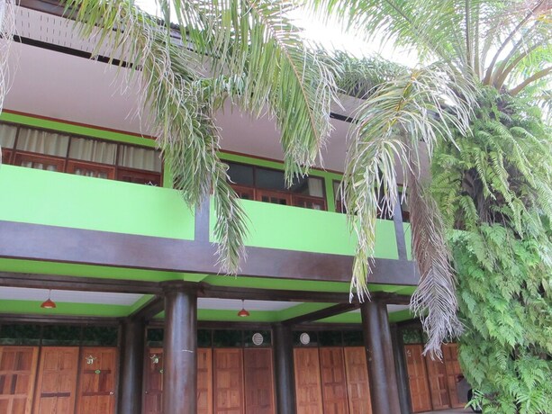 Imagen de los interiores del Hotel Phuendernthang Resort. Foto 18