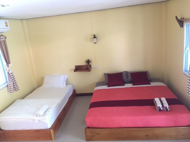 Imagen de la habitación del Hotel Phuengluang Resort. Foto 17