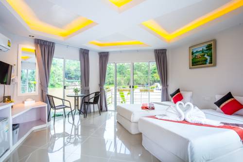 Imagen de la habitación del Hotel Phukaew Resort and Adventure Park. Foto 15