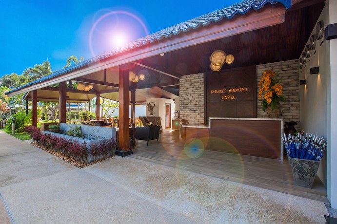 Imagen de los interiores del Hotel Phuket Airport Hotel. Foto 20