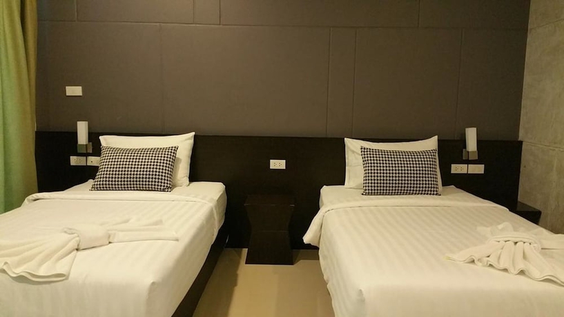 Imagen de la habitación del Hotel Phuket Airport Place. Foto 9