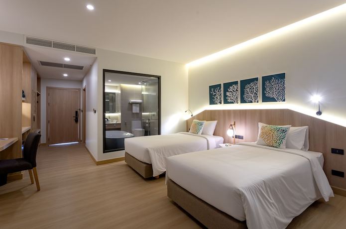 Imagen de la habitación del Hotel Phuket Emerald Beach Resort. Foto 4