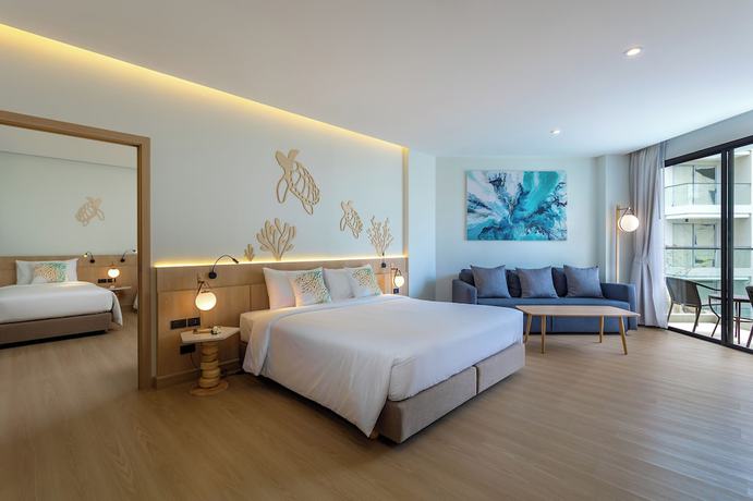 Imagen de la habitación del Hotel Phuket Emerald Beach Resort. Foto 15