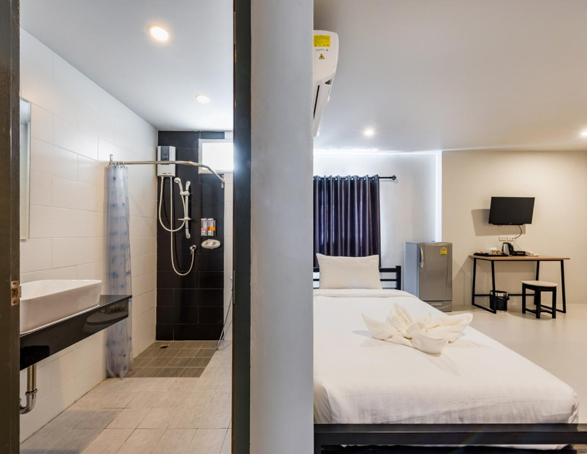 Imagen general del Hotel Phuket Marine Poshtel. Foto 25
