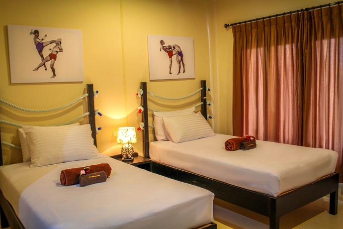 Imagen de la habitación del Hotel Phuket Muay Thai House. Foto 12