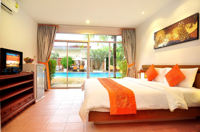 Imagen de la habitación del Hotel Phuket Sea Resort. Foto 4