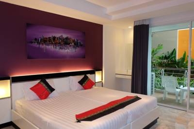 Imagen de la habitación del Hotel Phuket Seaview Resotel. Foto 3
