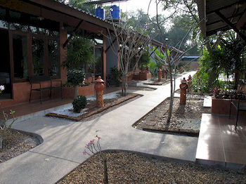 Imagen general del Hotel Phuket Siam Villas. Foto 6
