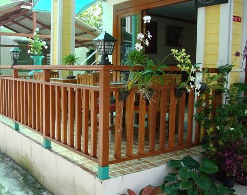 Imagen general del Hotel Phuket Tropical Inn. Foto 6