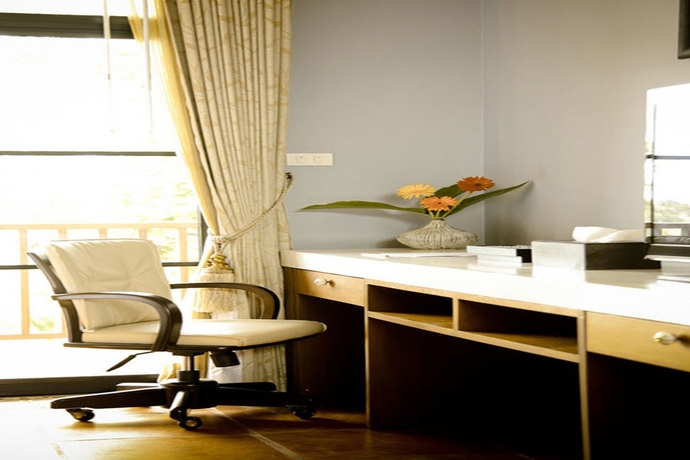 Imagen de la habitación del Hotel Phukumhom. Foto 16
