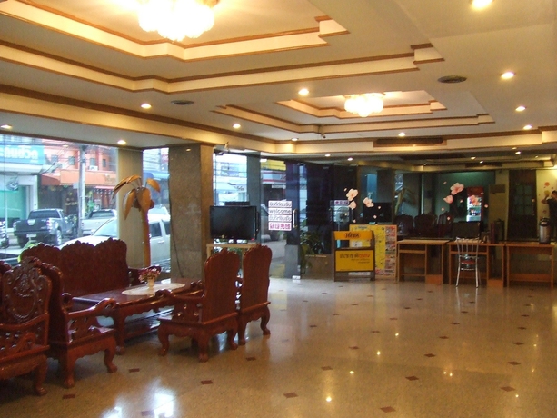 Imagen de los interiores del Hotel Phuluang. Foto 6
