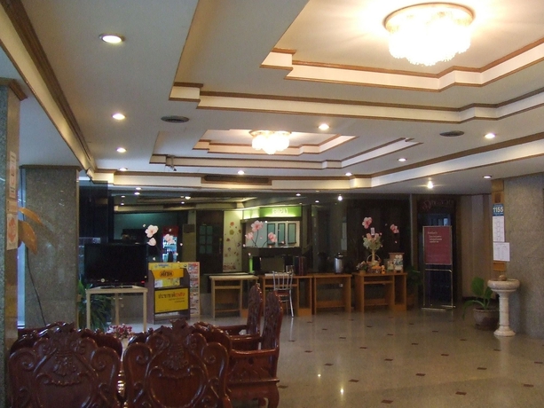 Imagen de los interiores del Hotel Phuluang. Foto 8
