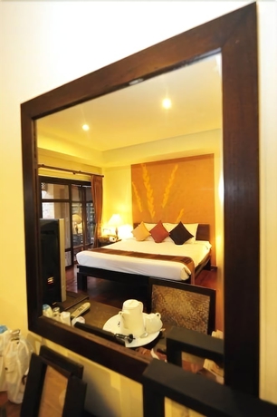 Imagen de la habitación del Hotel Phunacome Resort. Foto 2