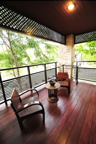Imagen de la habitación del Hotel Phunacome Resort. Foto 18