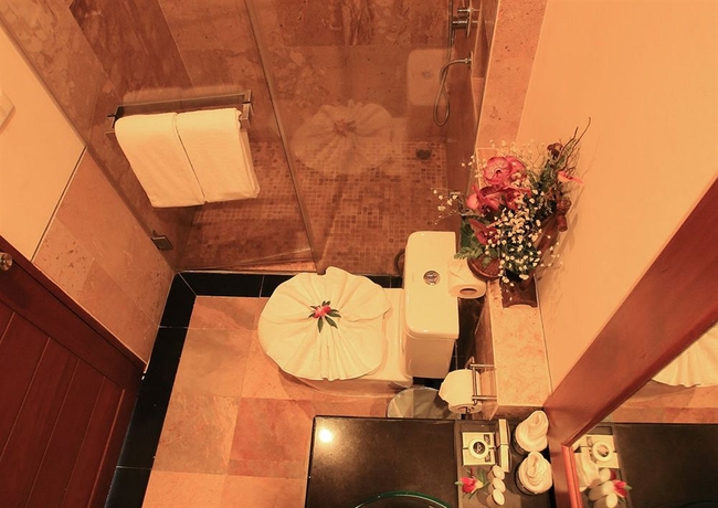 Imagen de la habitación del Hotel Phunawa Resort. Foto 3