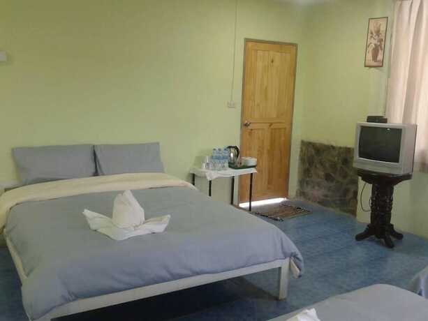 Imagen de la habitación del Hotel Phunaya Resort. Foto 23