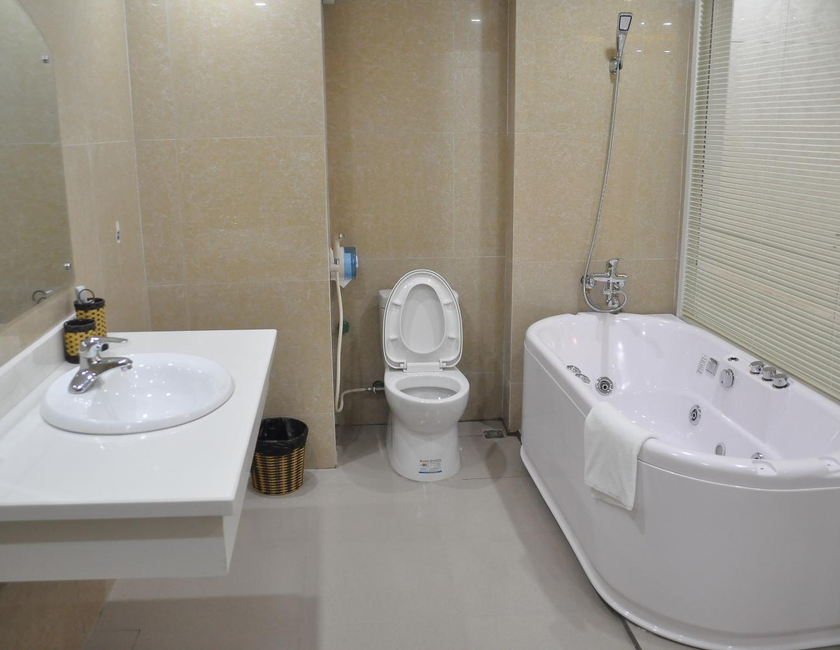 Imagen general del Hotel Phuong Hoang. Foto 12