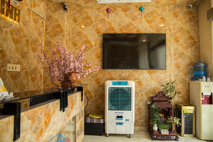 Imagen de los interiores del Hotel Phuong Linh. Foto 17