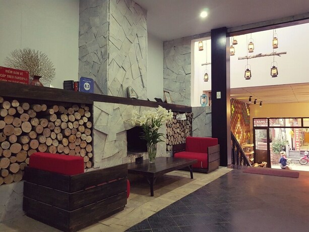 Imagen de los interiores del Hotel Phuong Nam Mountain View. Foto 35