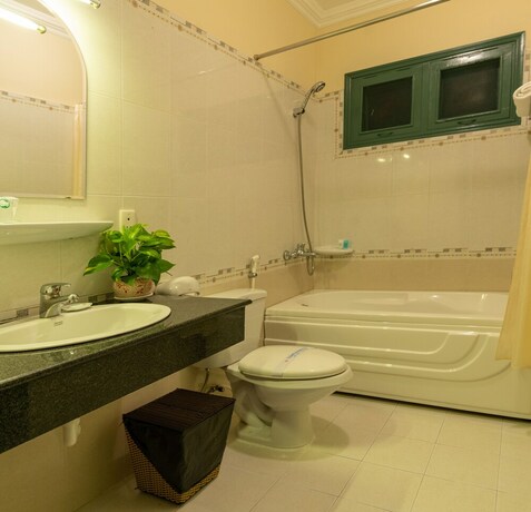 Imagen de la habitación del Hotel Phuong Nam Resort. Foto 16