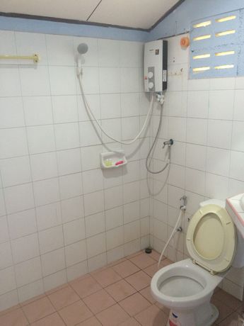 Imagen de la habitación del Hotel Phupha Bungalow. Foto 8