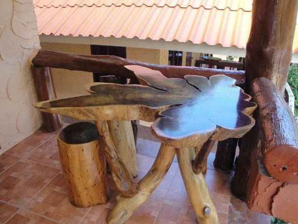 Imagen de la habitación del Hotel Phupha Resort. Foto 7