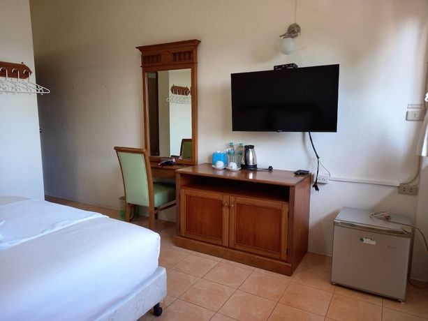 Imagen de la habitación del Hotel Phuphamok Valley Resort. Foto 15