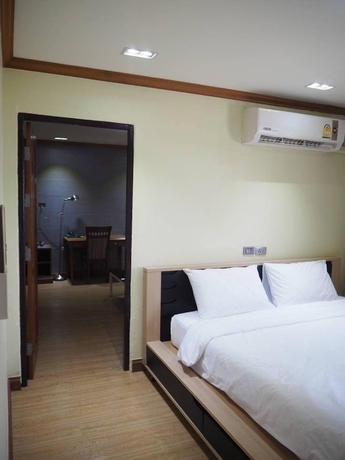 Imagen de la habitación del Hotel Phuphanplace. Foto 7