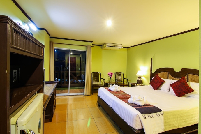 Imagen de la habitación del Hotel Phuphaya Resort. Foto 9