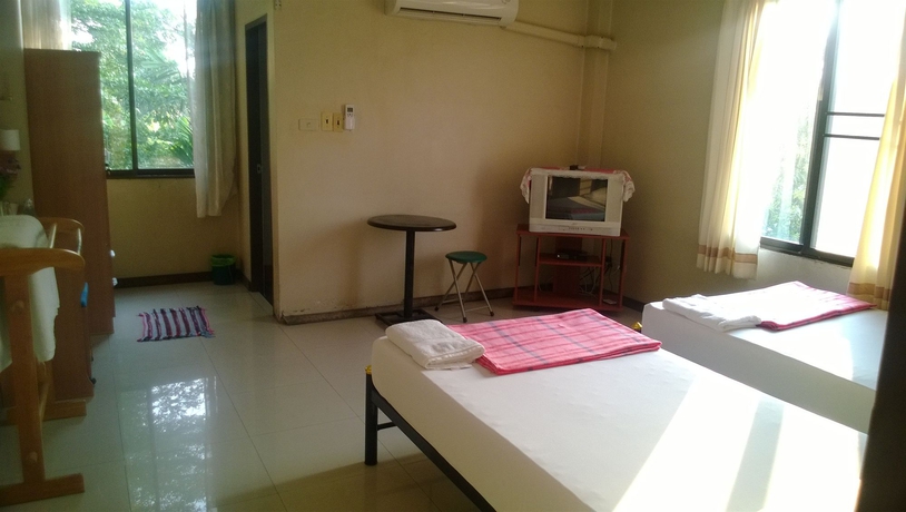 Imagen de la habitación del Hotel Phurahong Homestay. Foto 12
