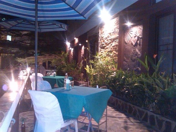 Imagen del bar/restaurante del Hotel Phurahong Homestay. Foto 8