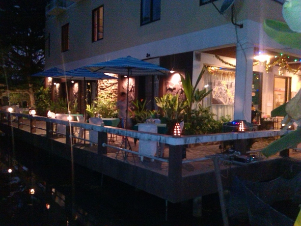 Imagen del bar/restaurante del Hotel Phurahong Homestay. Foto 9