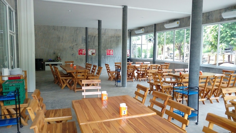 Imagen del bar/restaurante del Hotel Phurang Hill Resort. Foto 6
