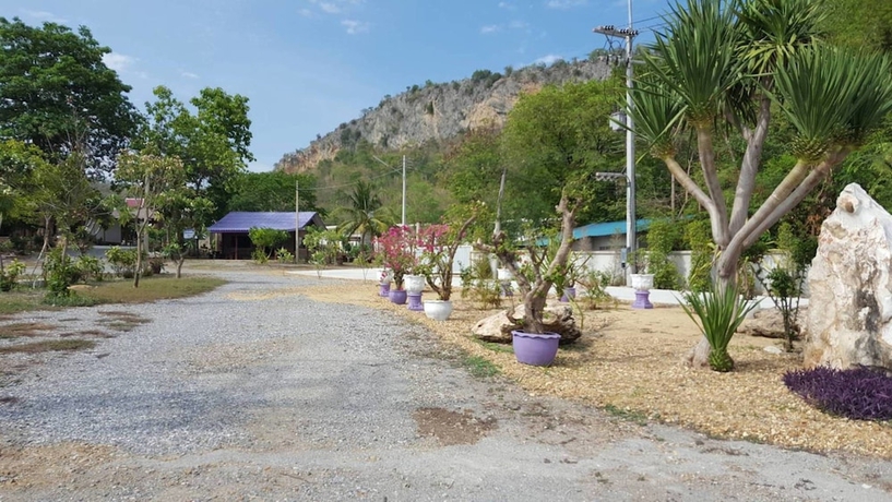 Imagen de los exteriores del Hotel Phurang Hill Resort. Foto 14