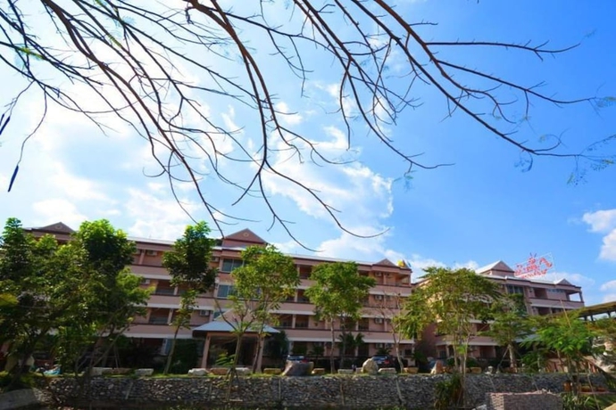 Imagen general del Hotel Phuranya Resort. Foto 1