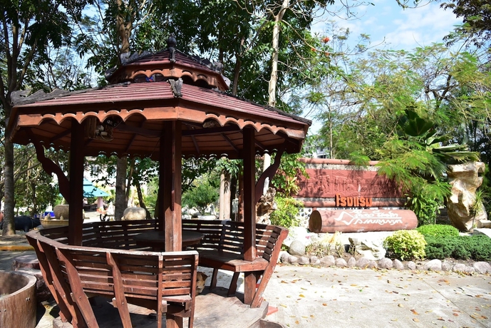 Imagen de los interiores del Hotel Phuranya Resort. Foto 13