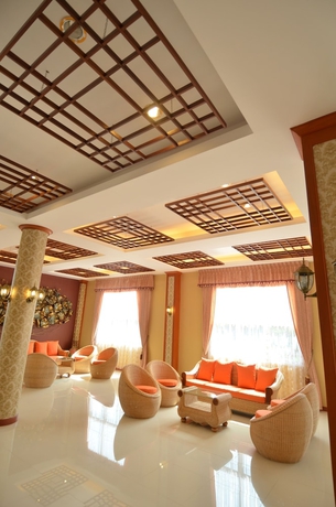 Imagen de los interiores del Hotel Phuranya Resort. Foto 15