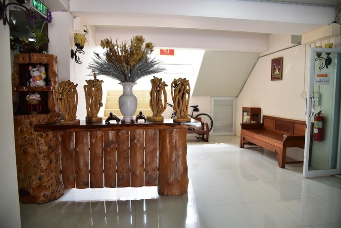 Imagen de los interiores del Hotel Phuranya Resort. Foto 17
