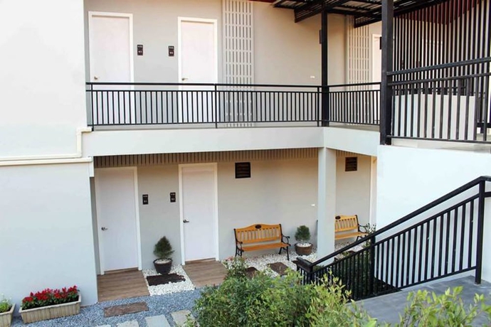 Imagen de la habitación del Hotel Phurapee Pakchong. Foto 10