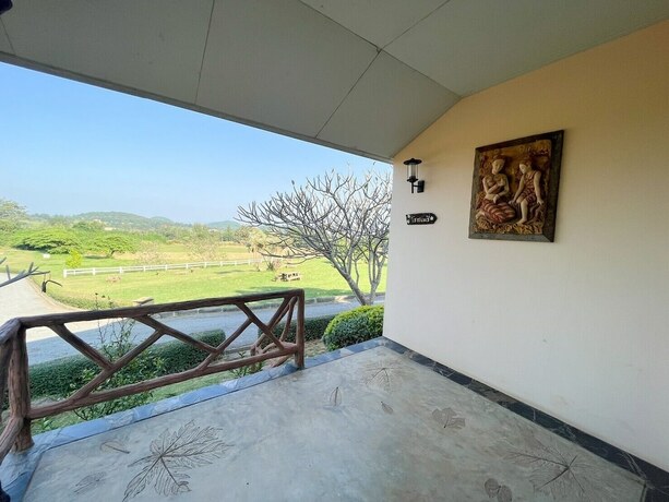Imagen general del Hotel Phureenun Resort. Foto 6