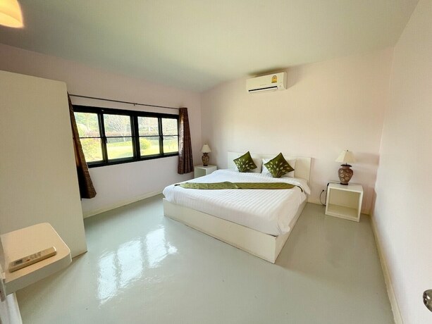 Imagen general del Hotel Phureenun Resort. Foto 9