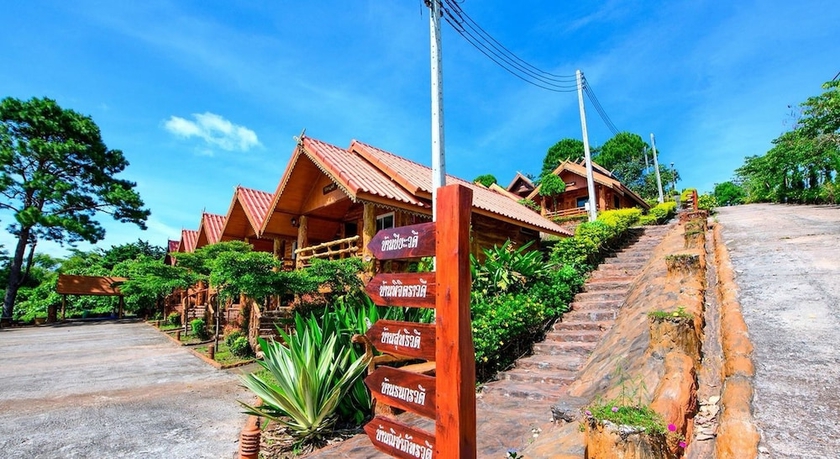 Imagen de los exteriores del Hotel Phusiatfha Resort. Foto 12