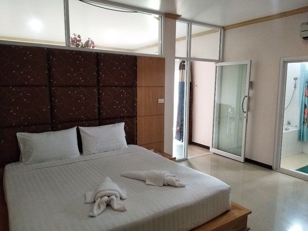 Imagen de la habitación del Hotel Phusuay Park View. Foto 13