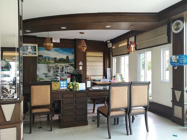 Imagen de los interiores del Hotel Phusuay Park View. Foto 20