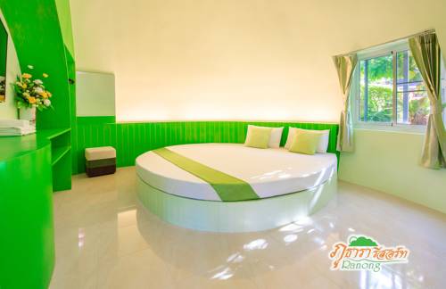 Imagen de la habitación del Hotel Phutara Resort Ranong. Foto 4