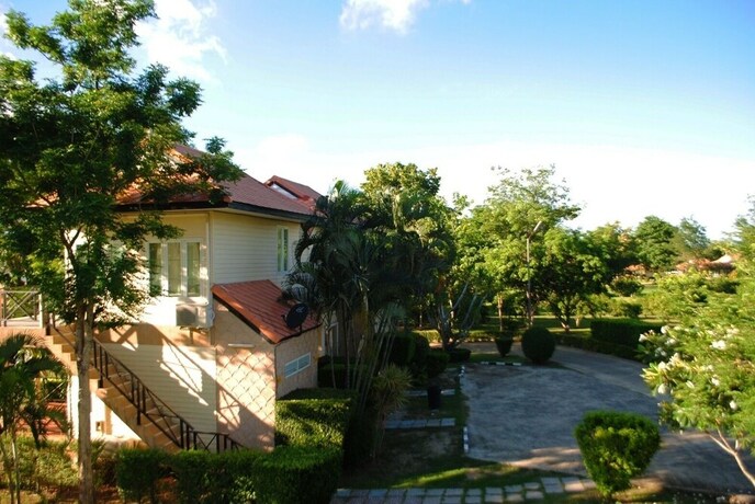 Imagen general del Hotel Phutarafah Resort. Foto 5